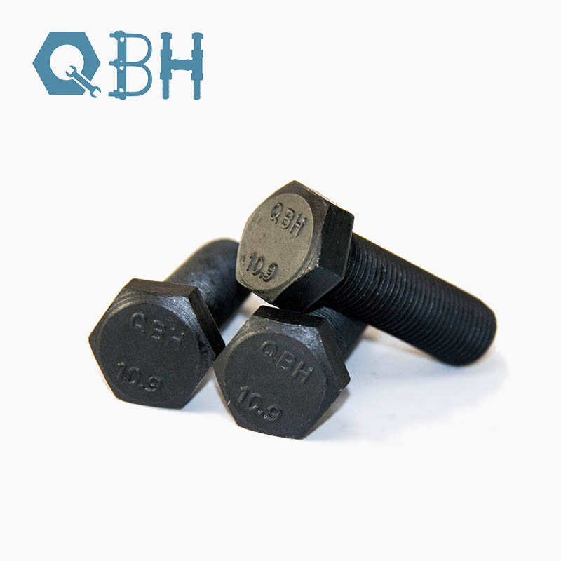 Bakit mahalaga ang mabibigat na hex bolts para sa mga pang -industriya at istruktura na aplikasyon?